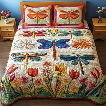 Colorful Haven Dragonfly 3-Piece Quilted Bedding Set