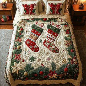 Festive Stockings Christmas 3-Piece Quilted Bedding Set