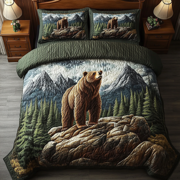 Grizzly Dreams 3-Piece Quilted Bedding Set