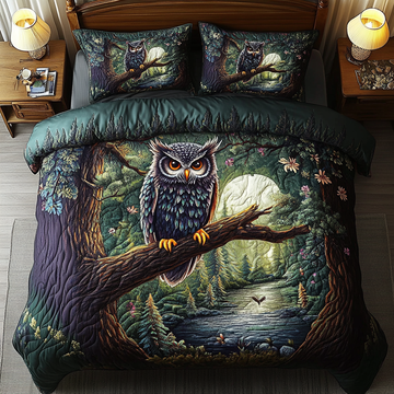 Midnight Wisdom 3-Piece Quilted Bedding Set
